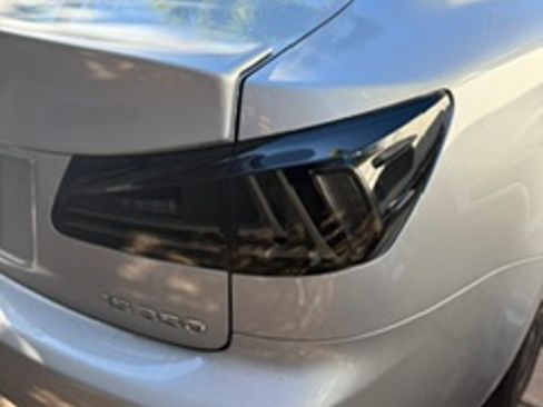 Used 2006 Lexus IS 350 RWD image 8