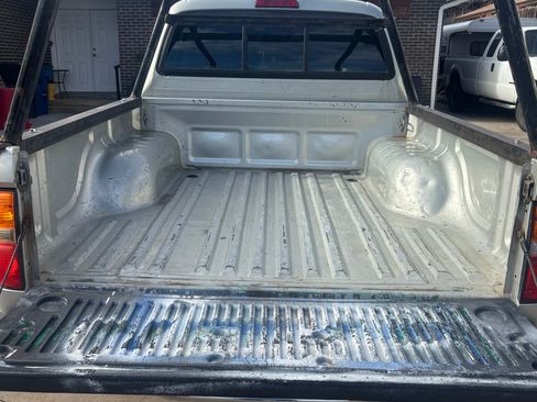 Used 2004 Toyota Tacoma 4x4 Double Cab image 6