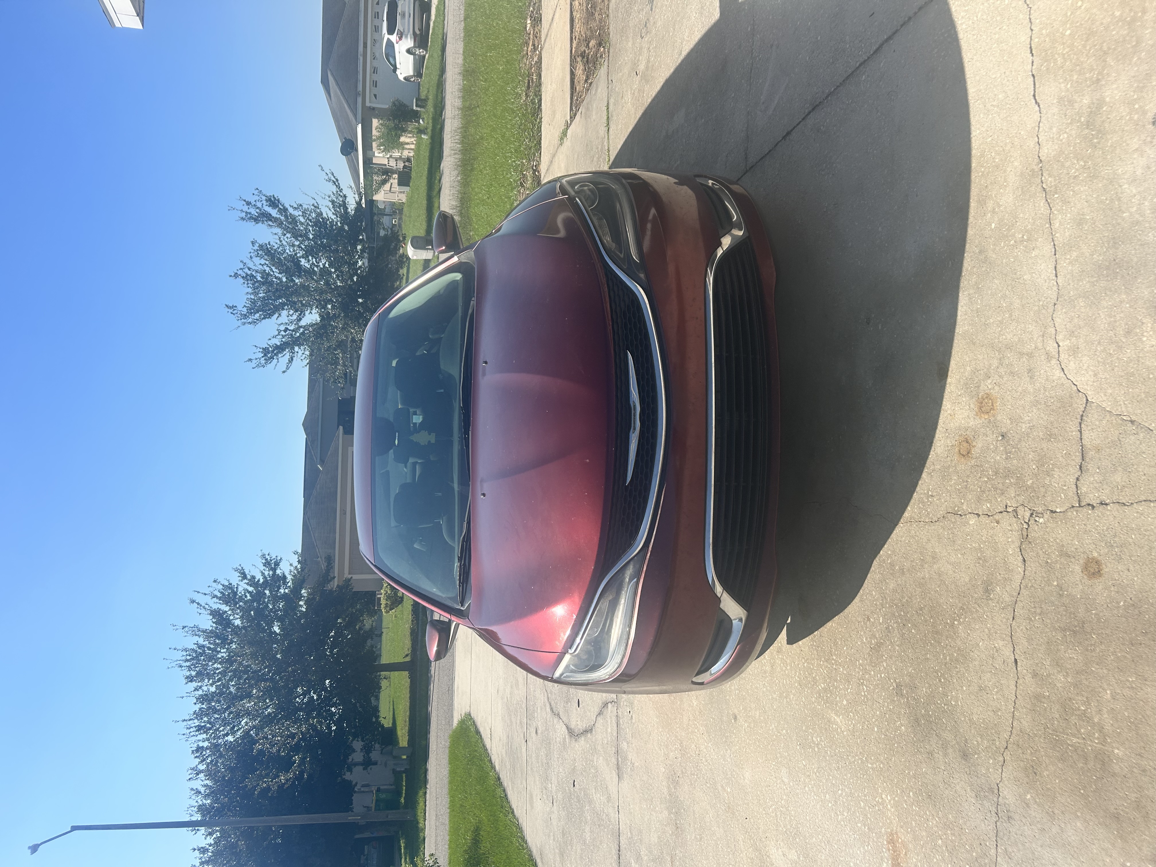 Used 2015 Chrysler 200 Limited FWD image 1