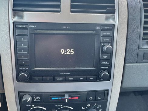 Used 2006 Dodge Durango SLT w/ Interior Convenience Group image 11