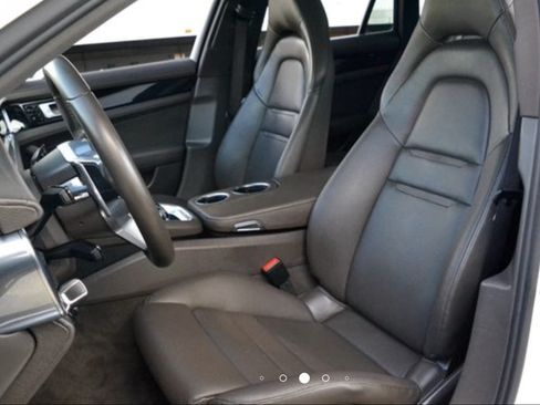 Used 2017 Porsche Panamera 4S image 14