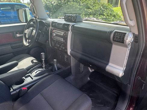 Used 2007 Toyota FJ Cruiser 4WD w/ Upgrade Pkg 1 image 20