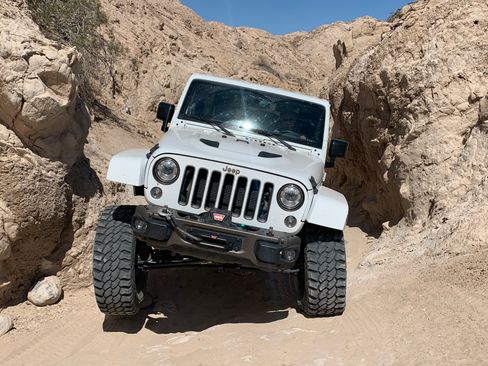 Used 2017 Jeep Wrangler Unlimited Sahara image 1