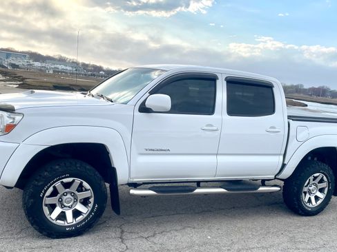 Used 2008 Toyota Tacoma 4x4 Double Cab image 4
