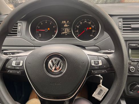 Used 2015 Volkswagen Jetta S FWD image 16