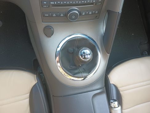 Used 2008 Pontiac Solstice Convertible w/ Premium Package image 6