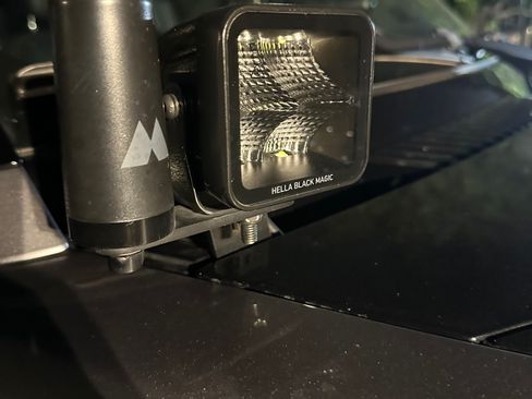 Used 2021 Land Rover Defender 110 X image 5