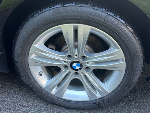 Used 2017 BMW 330i xDrive Sedan AWD/4WD image 24