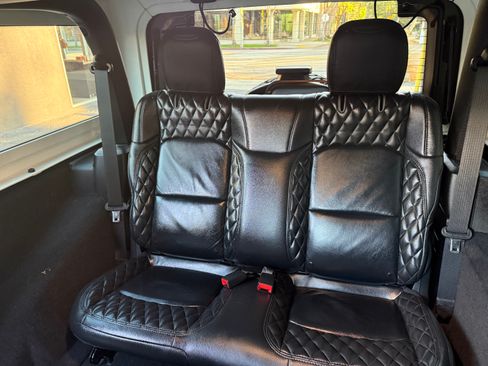 Used 2021 Jeep Wrangler Sport image 18