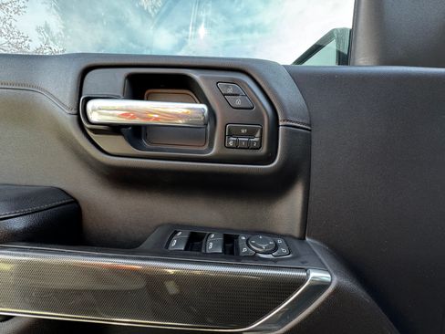 Used 2021 GMC Sierra 1500 AT4 w/ AT4 Value Package image 23