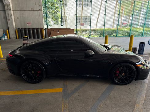 Used 2024 Porsche 911 Carrera S image 1