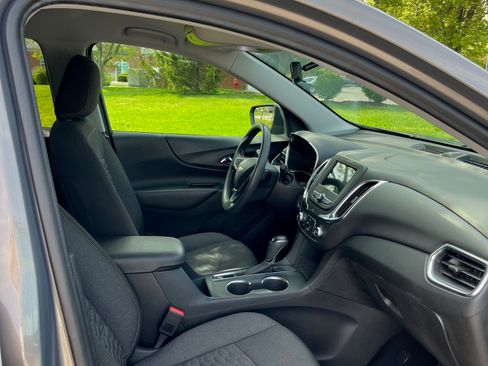 Used 2019 Chevrolet Equinox LT FWD image 14