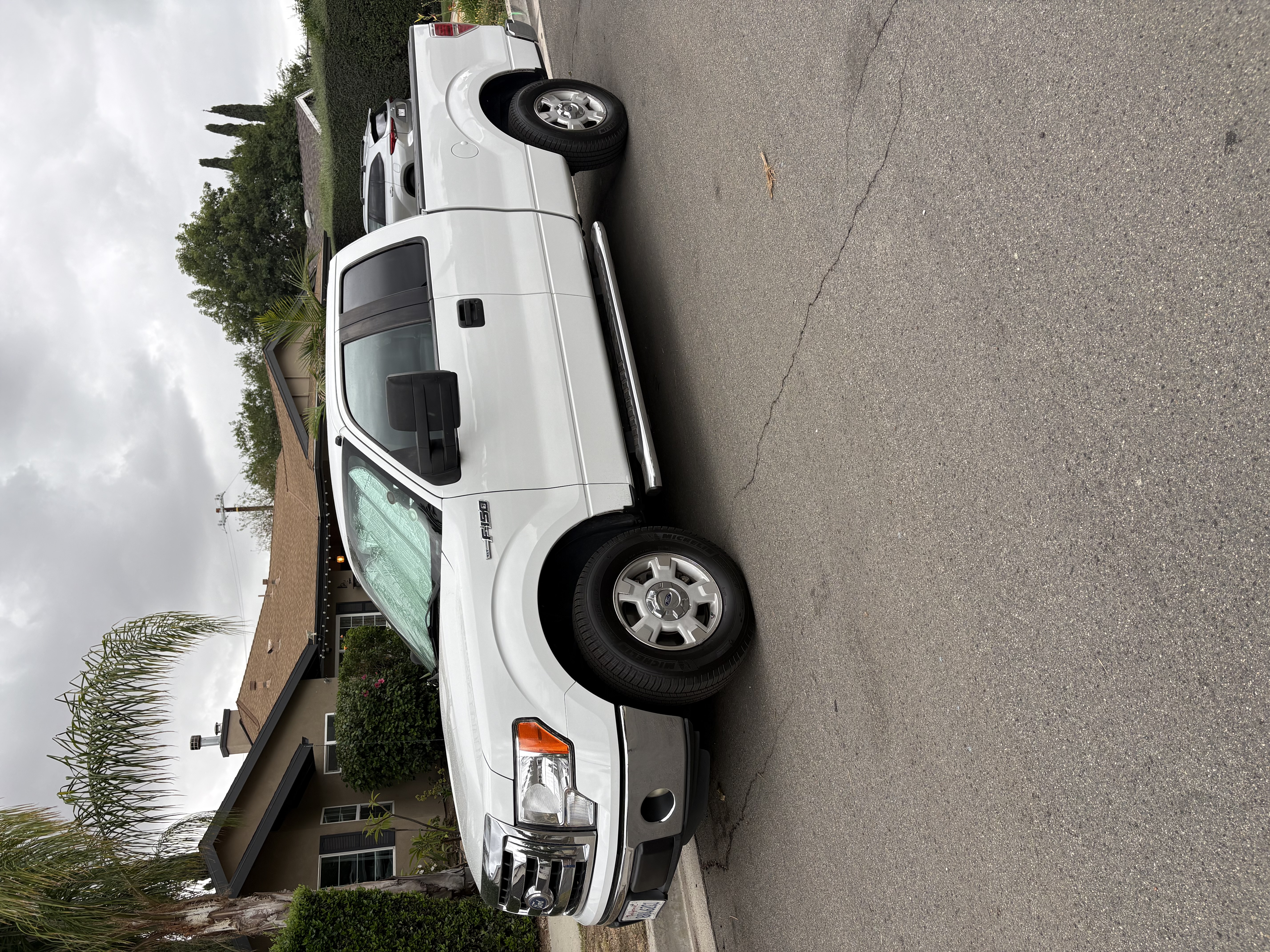 Used 2011 Ford F150 XLT w/ XLT Convenience Pkg RWD image 1
