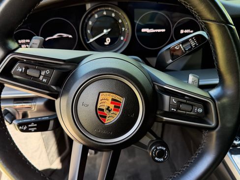 Used 2021 Porsche 911 Carrera image 17