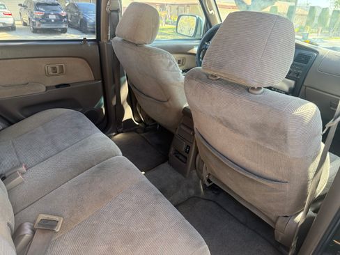 Used 1999 Toyota 4Runner SR5 AWD/4WD image 28