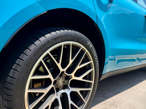 Used 2021 Porsche Macan S AWD/4WD image 10