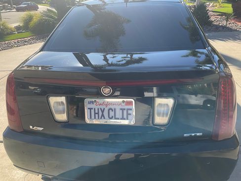 Used 2006 Cadillac STS V image 29