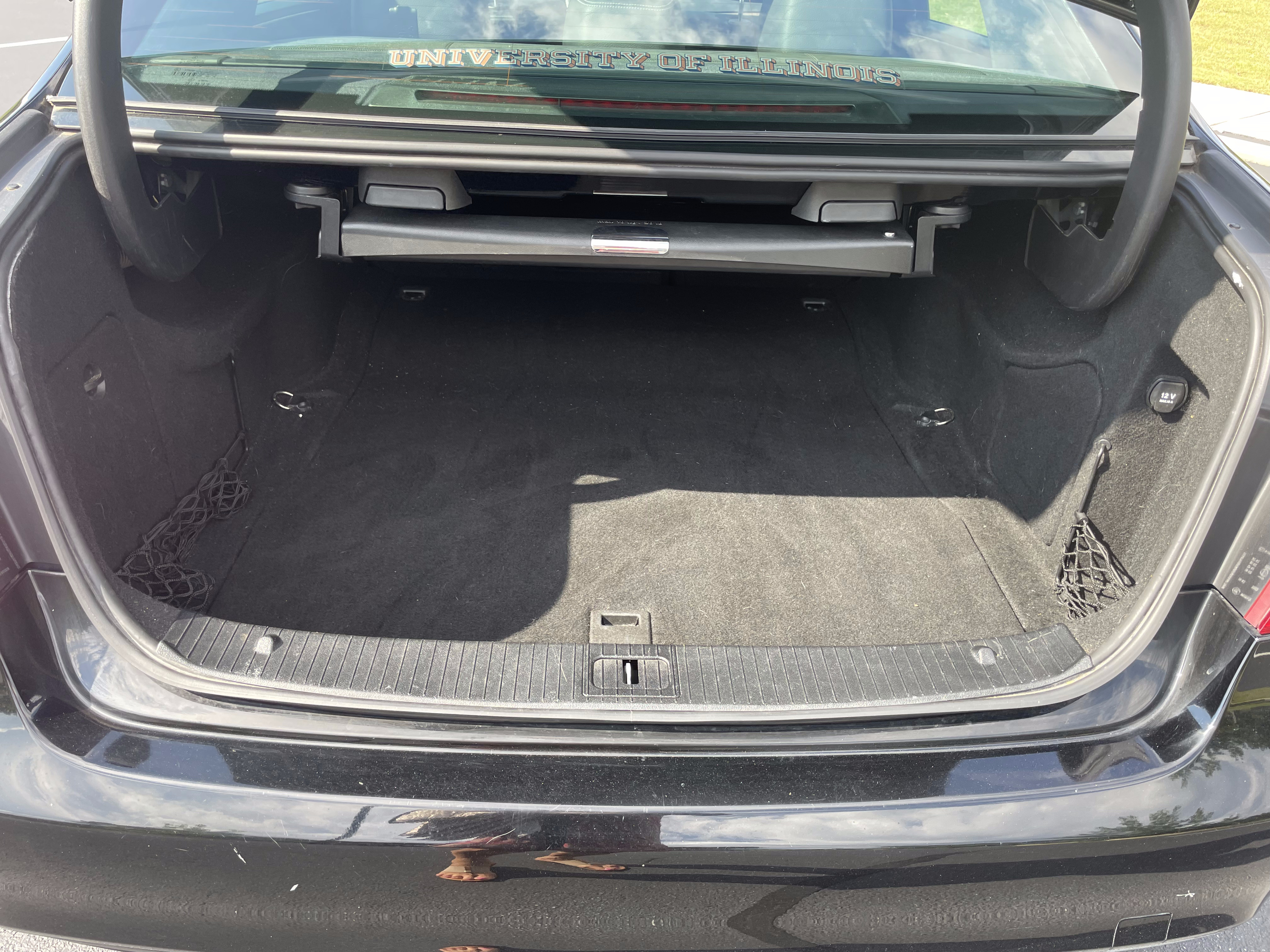 Used 2014 Mercedes-Benz E 350 4MATIC Sedan image 19