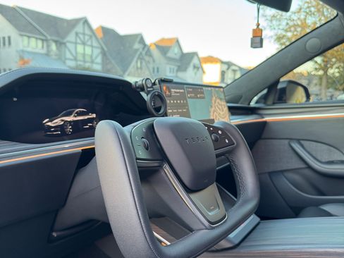 Used 2021 Tesla Model S Long Range image 13