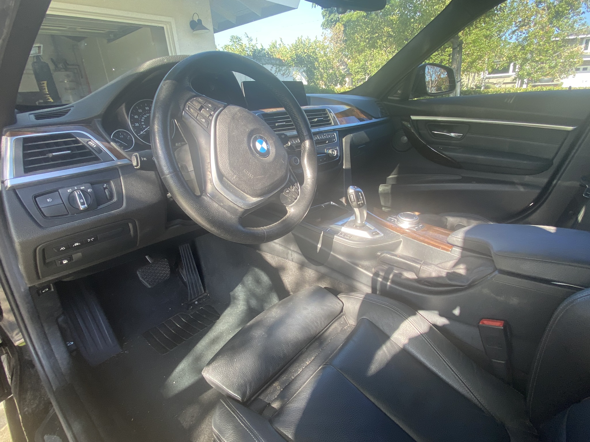 Used 2017 BMW 330e RWD image 6