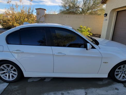 Used 2006 BMW 325i Sedan image 1