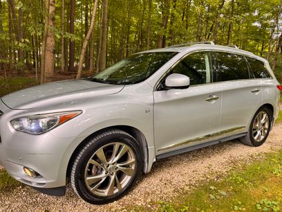 Used 2015 INFINITI QX60 Luxe w/ Deluxe Touring Package