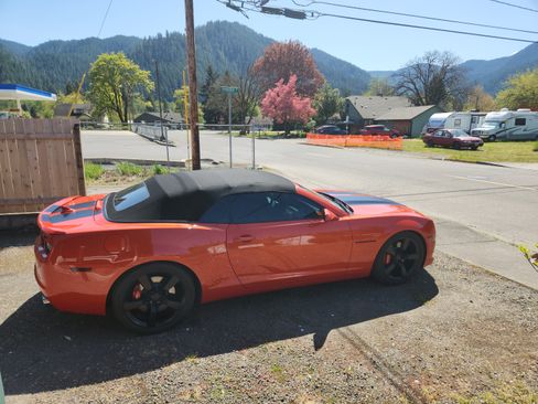 Used 2012 Chevrolet Camaro SS w/ RS Package image 6