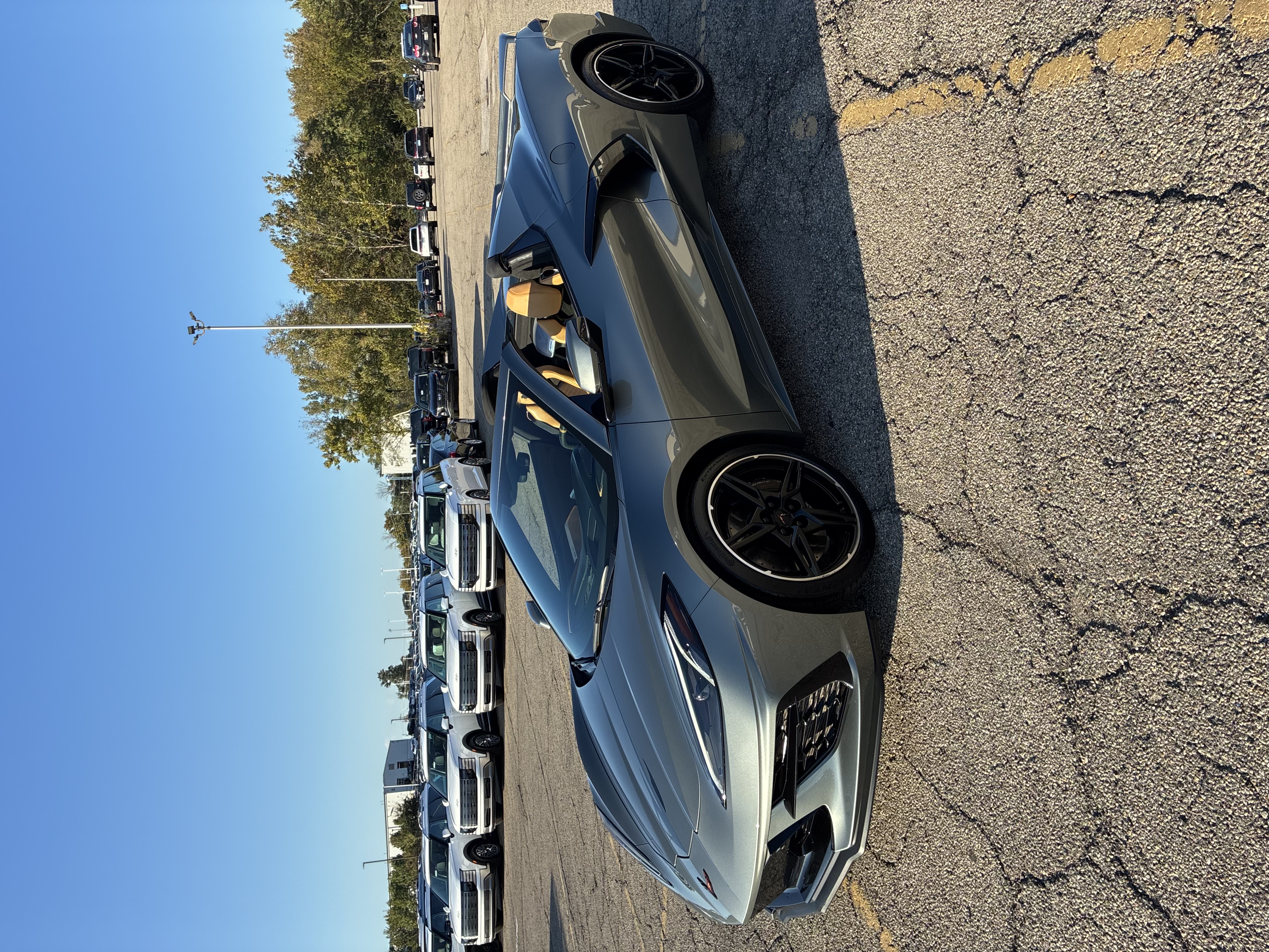 Used 2023 Chevrolet Corvette Stingray Premium Conv w/ Z51 Performance Package RWD image 4