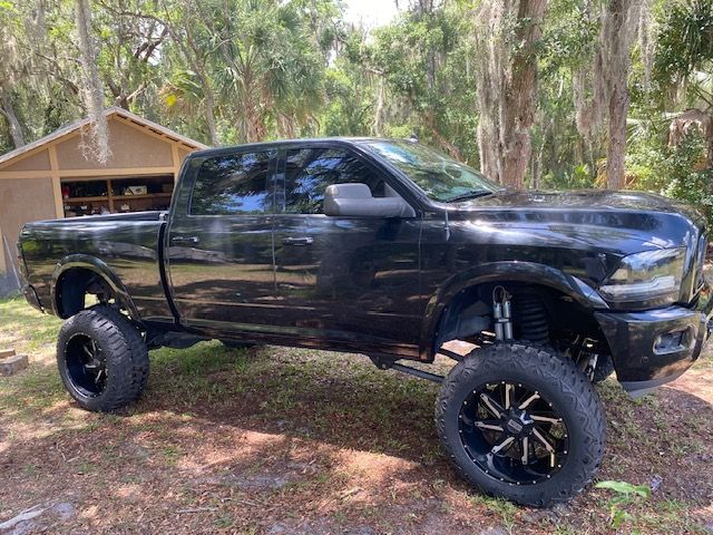 Used 2017 RAM 2500 Laramie AWD/4WD image 1