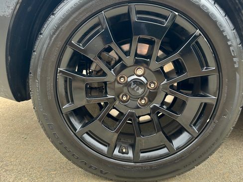 Used 2021 Kia Telluride EX w/ EX Premium Package image 6