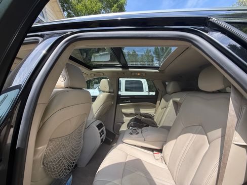 Used 2010 Cadillac SRX Performance image 11