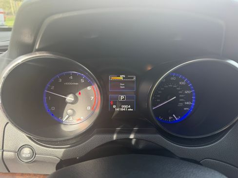 Used 2016 Subaru Outback 2.5i Limited image 9