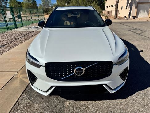 Used 2025 Volvo XC60 T8 Ultra w/ Protection Package Premier image 2