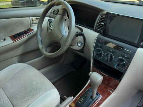 Used 2007 Toyota Corolla LE image 17