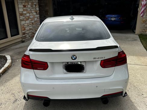 Used 2017 BMW 340i Sedan image 10