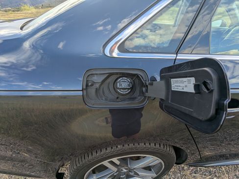 Used 2017 Audi A4 2.0T Premium Plus w/ Premium Plus Package image 30