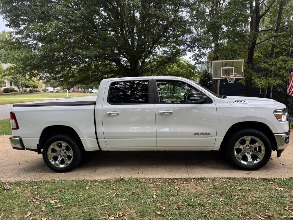 Used 2020 RAM 1500 Big Horn AWD/4WD image 4