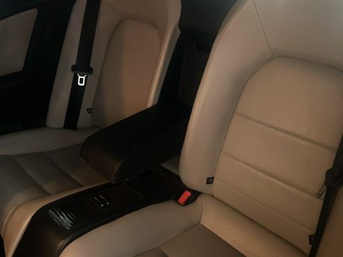 Used 2011 Mercedes-Benz E 550 E 550 Convertible 2D image 11