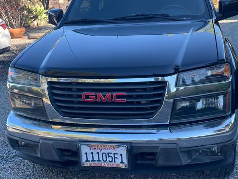 Used 2012 GMC Canyon SLE RWD image 1