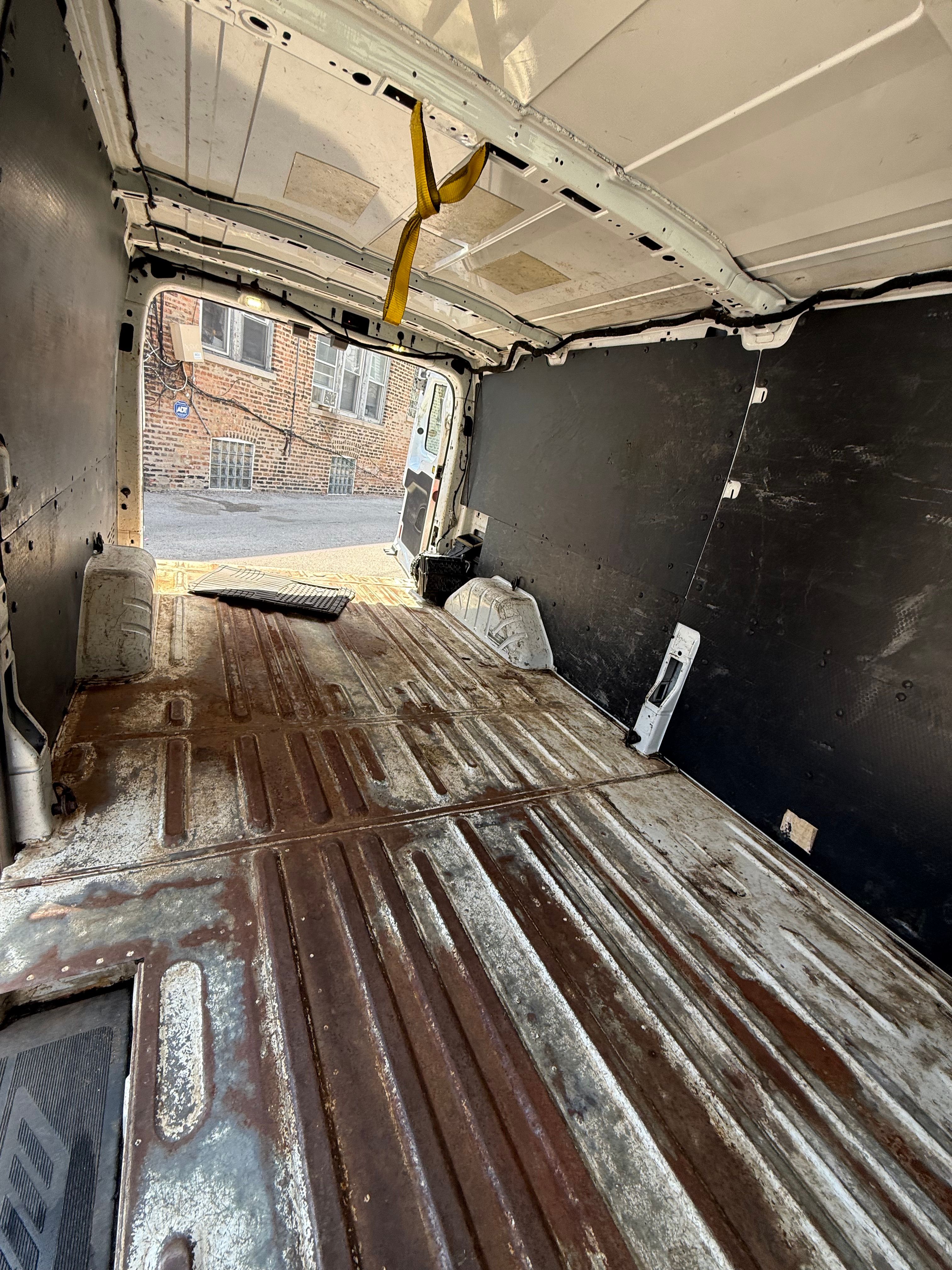 Used 2017 Ford Transit 150 148 Low Roof RWD image 9