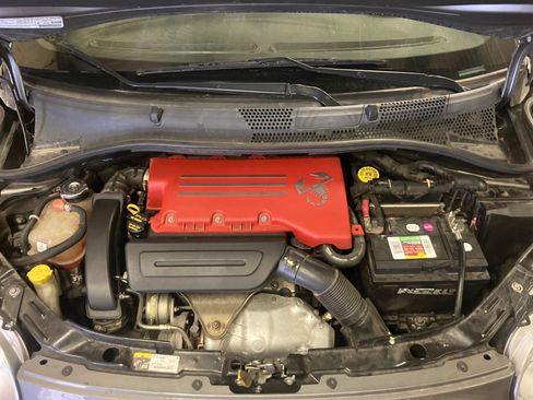 Used 2013 FIAT 500 Abarth w/ Comfort/Convenience Group image 10