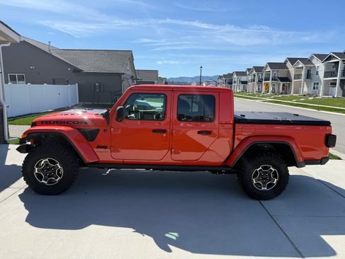 Used 2023 Jeep Gladiator Rubicon image 10