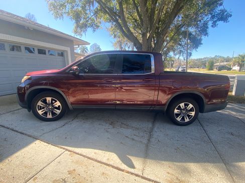 Used 2019 Honda Ridgeline RTL-T image 2