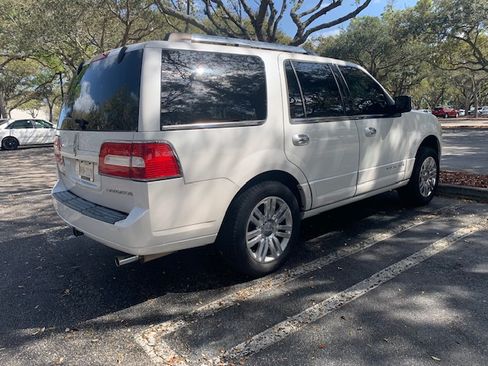 Used 2013 Lincoln Navigator 2WD w/ HD Trailer Tow Pkg image 6