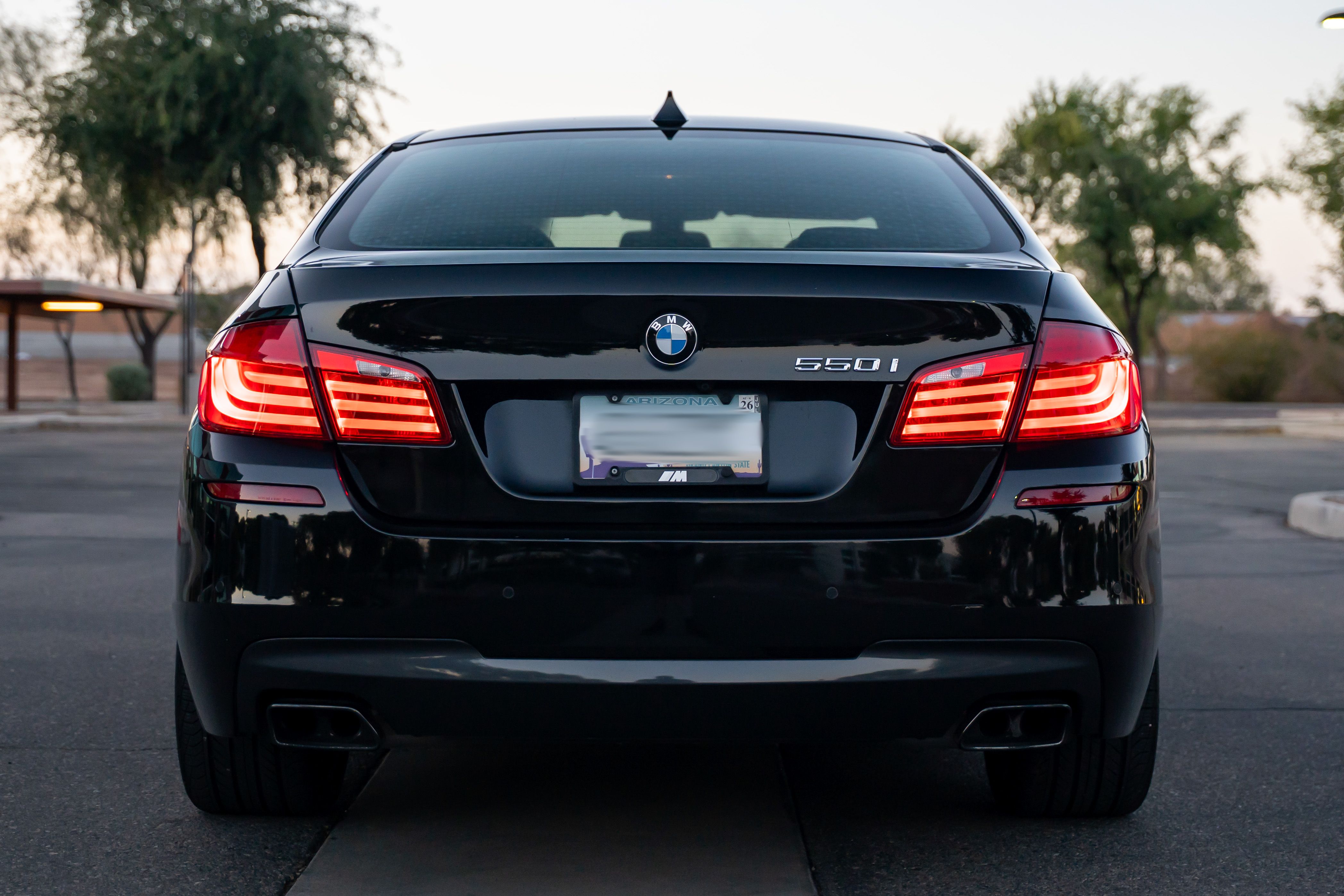 Used 2011 BMW 550i Sedan RWD image 12