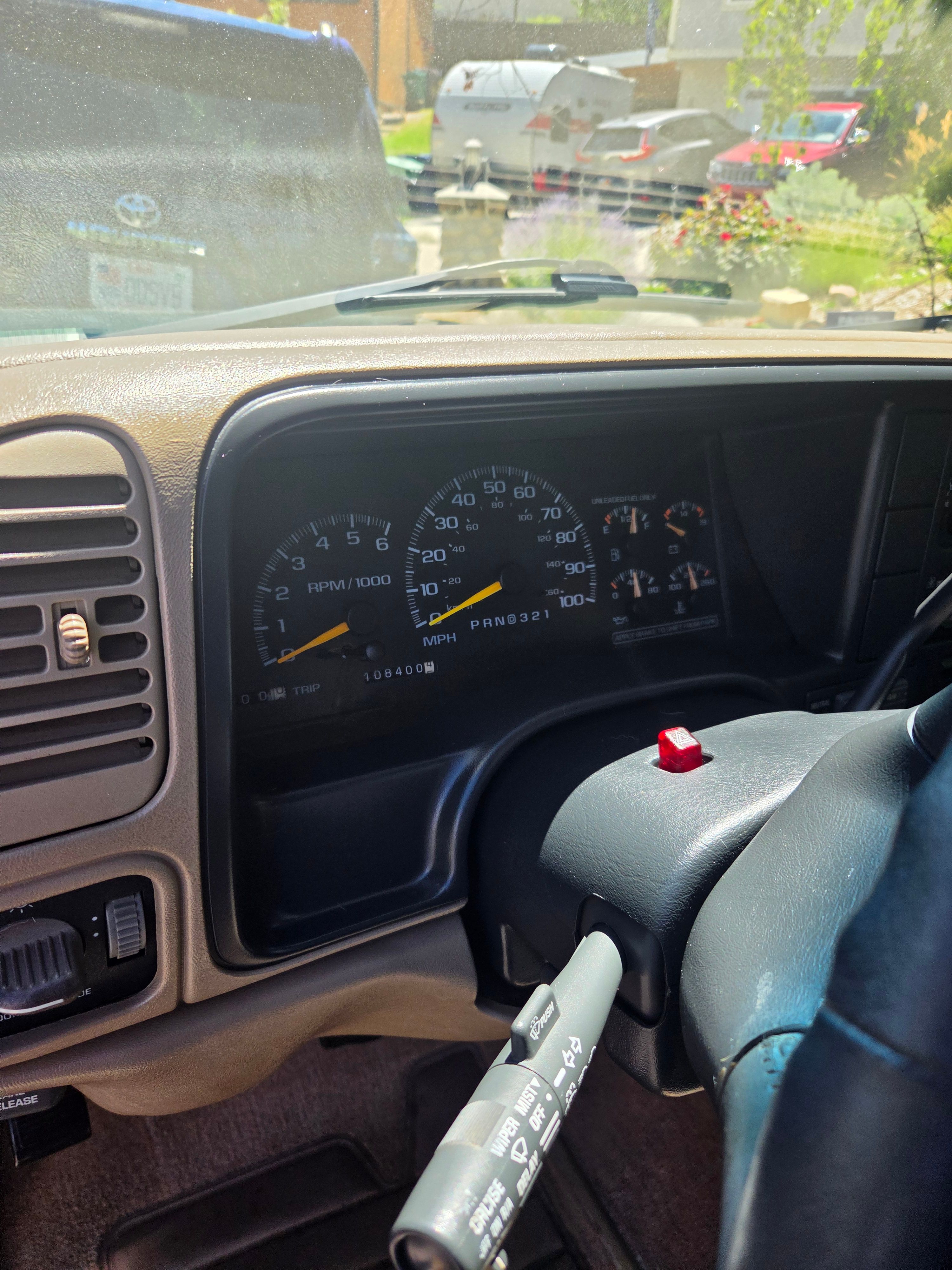 Used 1998 GMC Suburban 2500 w/ Marketing Opt Pkg 3 AWD/4WD image 6