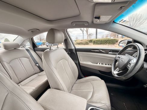 Used 2018 Hyundai Sonata Limited image 9