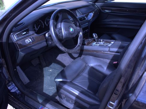 Used 2011 BMW 750i 750i Sedan 4D image 8