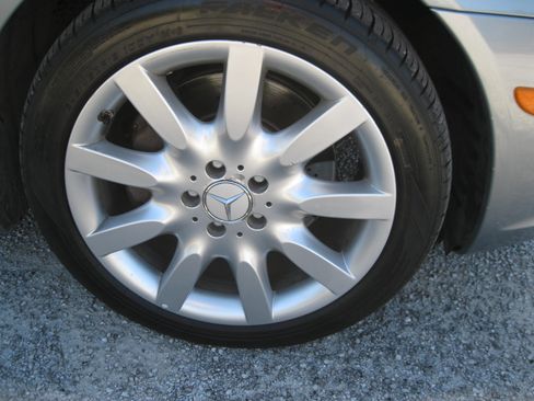 Used 2007 Mercedes-Benz S 550 image 17