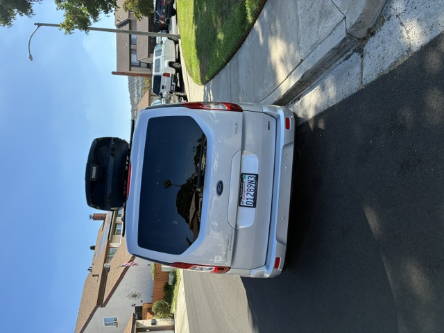 Used 2022 Ford Transit Connect XLT FWD image 6